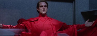 Qué ver en Amazon Prime Video: David Cronenberg hace un fabuloso ejercicio de terror psicológico sobre los límites de la mente y el cuerpo