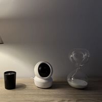 Cinco consejos esenciales si estás pensando en instalar una cámara de seguridad en casa: evitarán que te espíen