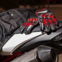 Protege tus preciadas manos de motero con los nuevos guantes SD-N14 y SD-N32 de Seventy Degrees