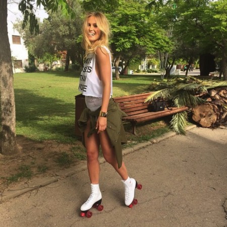 Bar Refaeli patina en bolillas, mientras que Rihanna se nos viste de marca