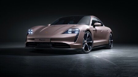 El Porsche Taycan más asequible es un coche eléctrico con 408 CV y 484 km de autonomía que costará 85.710 euros