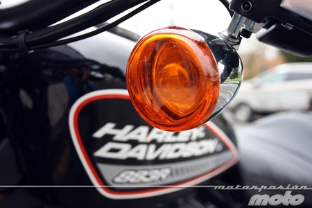 Harley Davidson Sportster XL 883 R