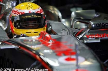 Hamilton debuta con buen sabor de boca