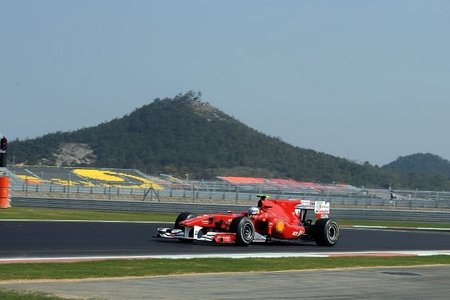 GP de Corea del Sur de Fórmula 1: Fernando Alonso saldrá tercero con el rodillo de Red Bull delante