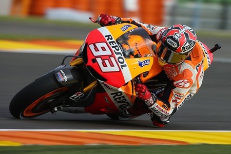 Honda RC213V con la firma de Marc Márquez a tu alcance