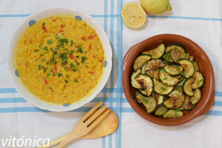 Tu dieta semanal con Vitónica: un menú para reducir las agujetas si has empezado el gimnasio en este nuevo curso