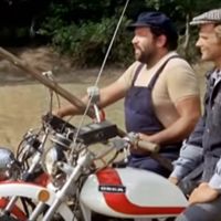 Bud Spencer y Terence Hill en moto: duelo épico y absurdo a partes iguales
