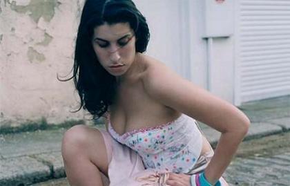 Encerrona para ingresar a Amy Winehouse en rehabilitación