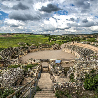 El Imperio Romano está a una hora de Madrid en uno de los pueblos más bonitos y desconocidos de España que puedes visitar este otoño 