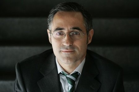 El eurodiputado de Convergencia, Ramón Tremosa, firma la "declaración escrita" sobre ACTA