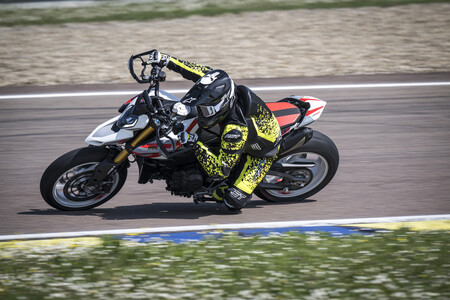 Duca 44