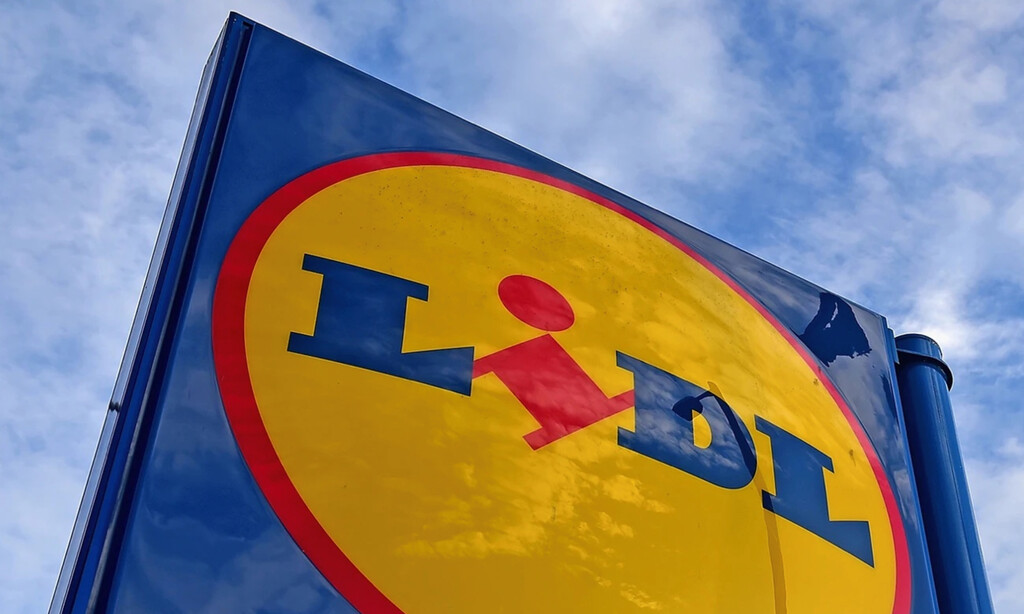 Lidl tiene un proyector láser con el que iluminar tu balcón o terraza en Navidad: cuesta menos de 12 euros 