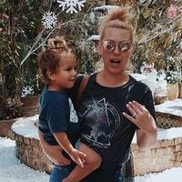 "Basta de estereotipos", la respuesta de una madre cuando alguien le dijo que debía vestirse 'como mamá' 