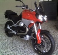 Moto Guzzi Stelvio 1200, fotos casi oficiales