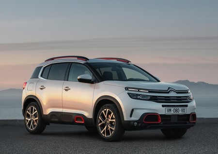 Citroen C5 Aircross 2018 1600 02