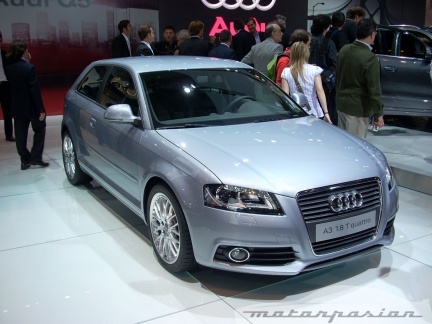Audi presenta la nueva gama A3 y el SUV Q5 en el Salón de Madrid