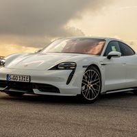 Si reservaste un Porsche Taycan, te tenemos malas noticias: tardará 10 semanas más en llegar a tus manos