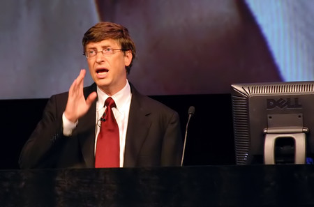 Bill Gates: "mis hijos no tuvieron móvil hasta que cumplieron 14 años"