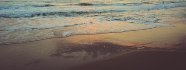 Las costas españolas se llenan de carabelas portuguesas: estas son las playas donde se han detectado 