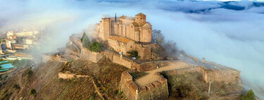 En este Parador puedes dormir en un castillo de cuento. Solo si te atreves a convivir con su fantasma más famoso