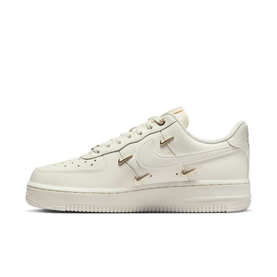 Nike - Zapatillas casual de mujer Nike Air Force 1 '07 LX Nike.