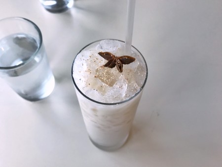 Todo lo que tienes que saber sobre la horchata, ¿es la bebida saludable del verano?