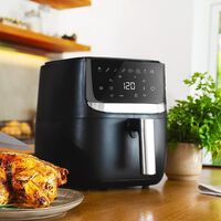 La freidora de aire más vendida de Amazon ahora a mitad de precio y con entrega antes de Navidad