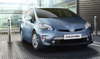 Toyota Prius plug-in hybrid a prueba (II) ¿Cómo me ayudan todos esos electrones? 
