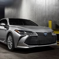 Rasgos muy Lexus para el Avalon, la berlina grande de Toyota que adopta la plataforma TNGA