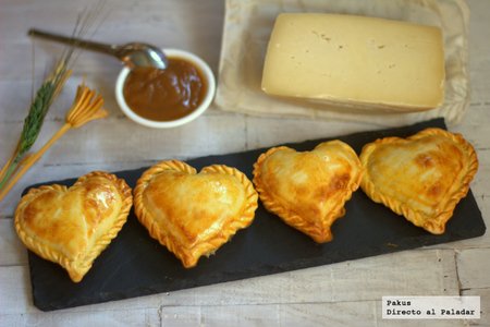 Delicados hojaldres corazón fundido para San Valentín. Receta