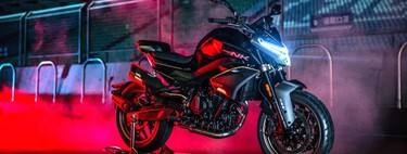 CFMoto 800NK: una naked china con motor KTM y 100 CV para competir entre las superventas