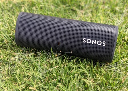 Sonos actualiza el altavoz Roam mejorando la autonomía, la conexión estéreo con otro altavoz y de paso actualiza la app Sonos S2