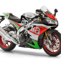 24.359 euros, la "minucia" que te separa de tener la radical Aprilia RSV4 RF en tu garaje