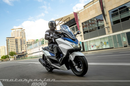 Honda quiere evitar que nos roben la moto usando un casco con reconocimiento facial
