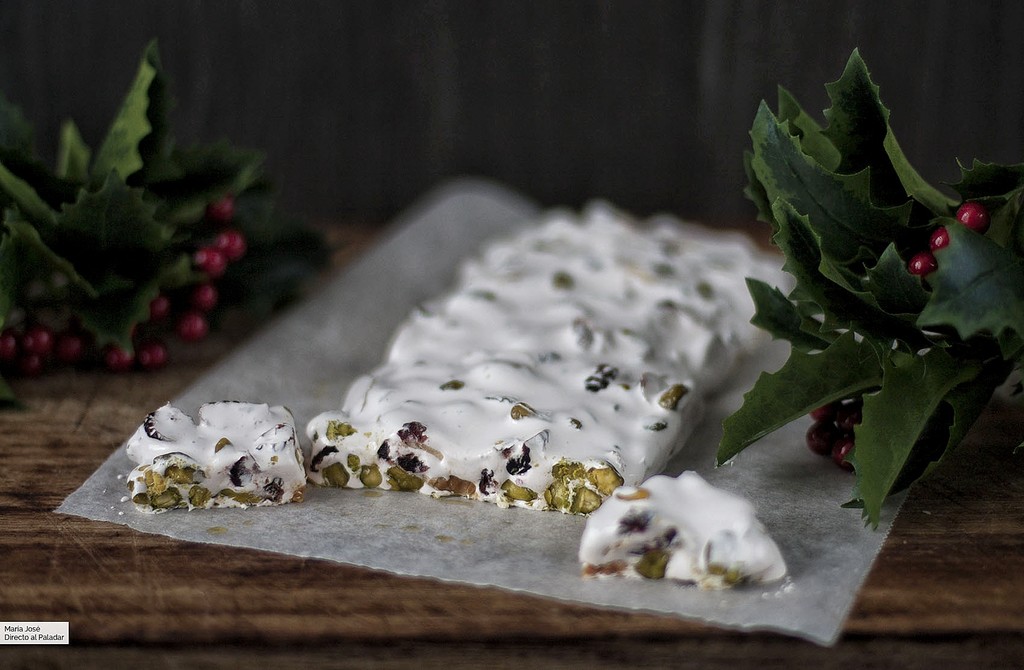 Turrón de almendras, pistachos y arándanos: nunca disfrutar de la Navidad con un dulce tradicional fue más delicioso
