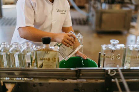 Alcohol Adulterado Encontro Nuevo Mercado Facebook Whatsapp Xataka Mexico 1