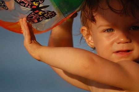 Cremas solares para los bebés, ¿con filtro físico o químico?