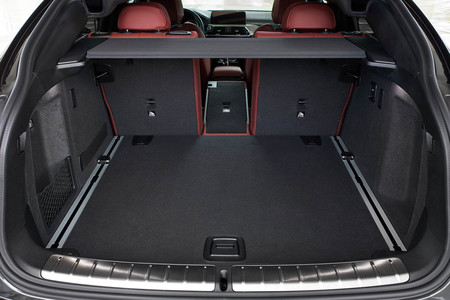 BMW x4 2018 contacto maletero