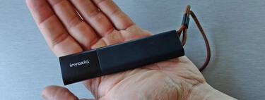 Este es el localizador GPS más vendido de Amazon, lo hemos probado y merece la pena tenerlo en el coche