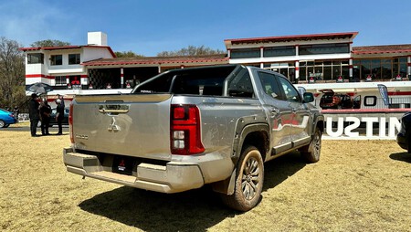 L200