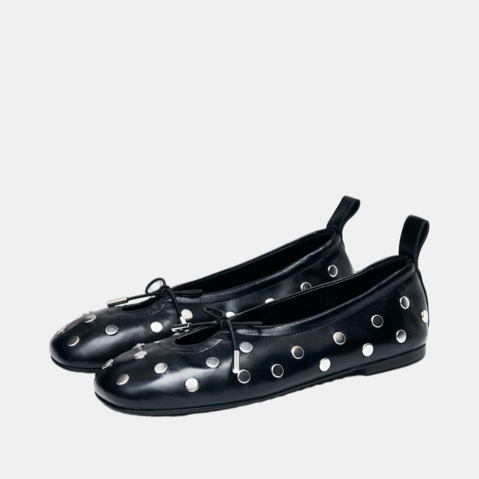 Damen-Lederballerinas mit Nieten – Alohas – Schwarz