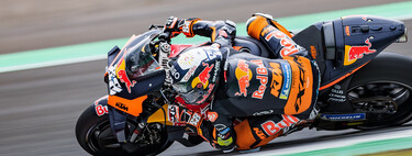 Miguel Oliveira le da la victoria a KTM bajo la lluvia y Fabio Quartararo sube al podio en una carrera sin Marc Márquez