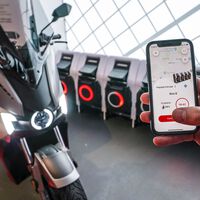 Silence estrena en España el pago por uso de motos eléctricas y el primer sistema de baterías intercambiables de Europa 