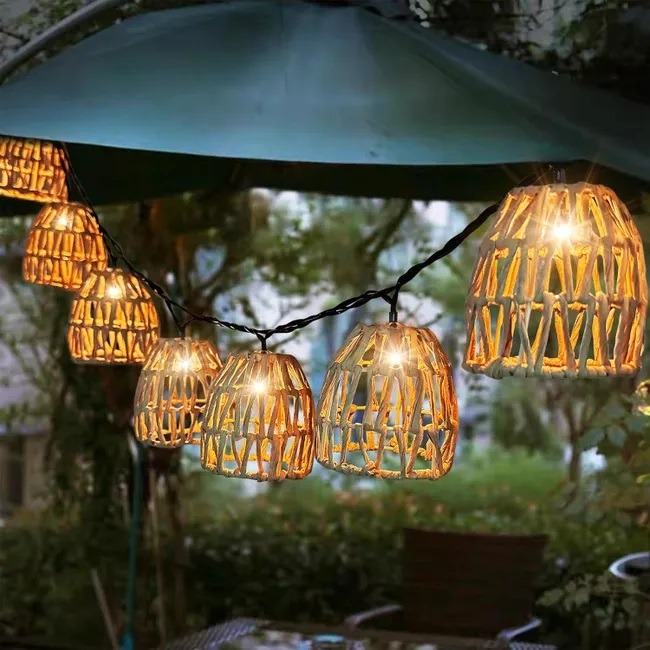 Cadena de luces solares, luces solares de hadas, 10 bolas de ratán solares LED, cadena de luces para exteriores.