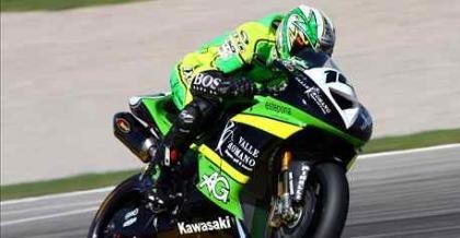 Buen comienzo para Fonsi y Laconi