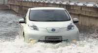 Nissan sugiere que el Leaf está a prueba de tsunamis