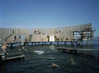 Darse un baño de diseño en el mar de Dinamarca