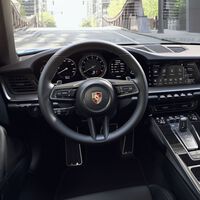¿Qué tipo de persona conduce un Porsche 911 Carrera?
