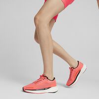 Liquidación total en el outlet de El Corte Inglés: zapatillas Puma con más del 50% para finalizar el verano