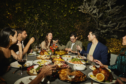 Mesa compartilhada | Fonte: Getty Images